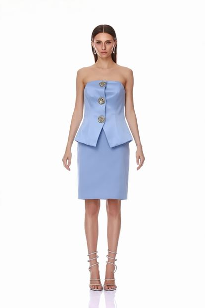 Mini Abendkleid aus Satin mit blauen Rosenapplikationen